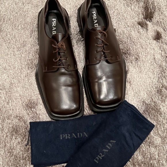 Mens Prada shoes size 9 1/2 - Picture 2 of 4